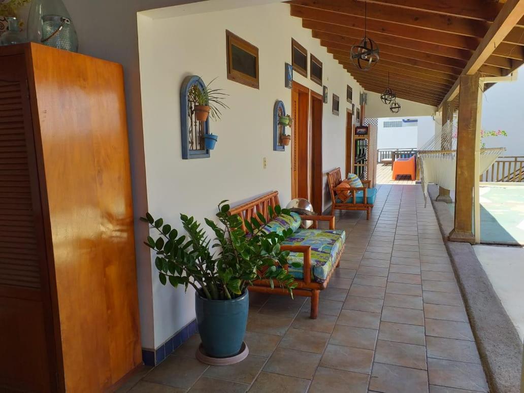 Hotel Y Restaurante Cesar Mariscos Tela Kültér fotó